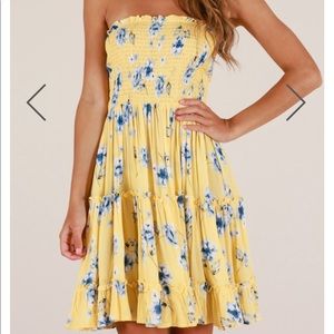 Sleeveless summer dress